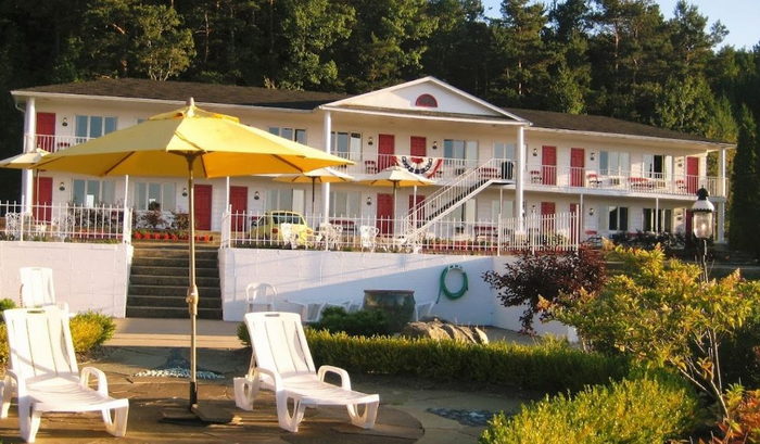 Bay Inn of Petoskey (Christiannasborg Motel) - From Web Listing